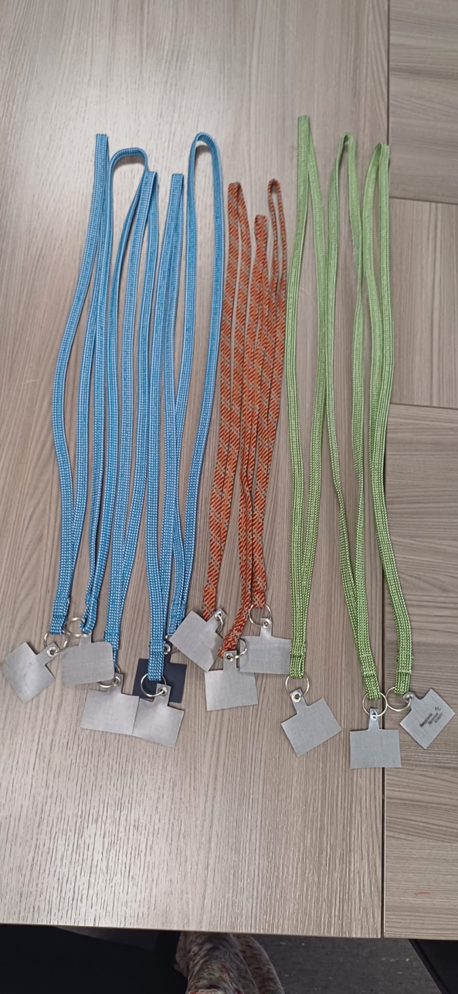 Cordons de téléphone (pour la Recyclerie Sportive)