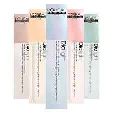 La couleur Dialight de L'Oréal Professionnel est une gamme de coloration semi-permanente, principalement utilisée pour apporter de la brillance,