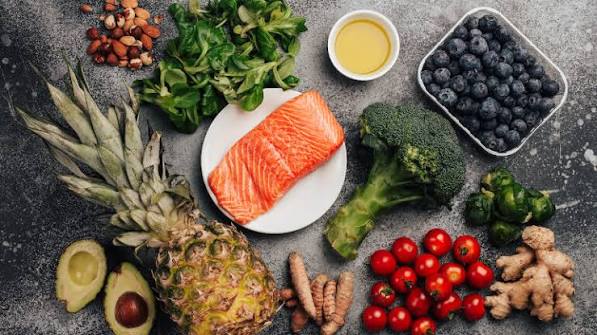 Lors de poussées inflammatoires, des aliments peuvent faire baisser naturellement le taux de CRP.