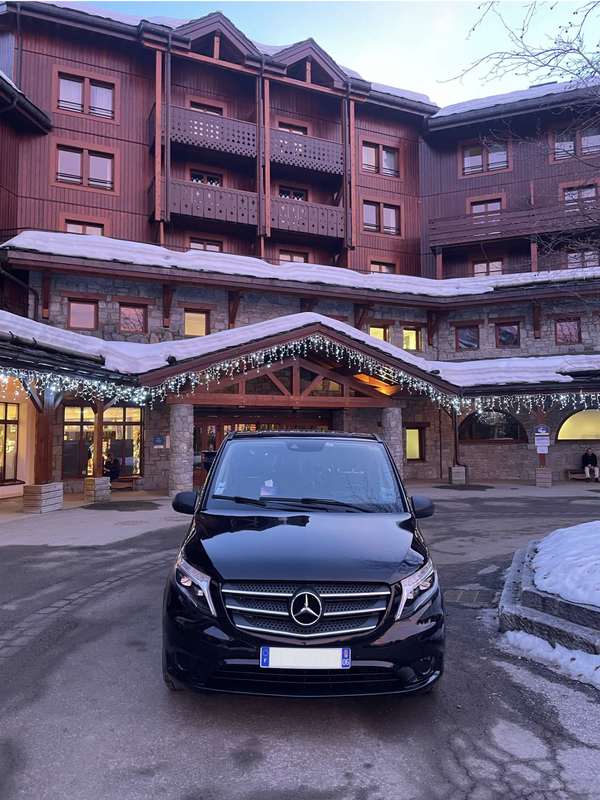 Luxe et Confort sur la Route des Sports d'Hiver