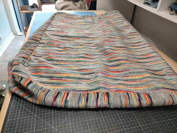 Confection de rideaux, coussins et linges de table