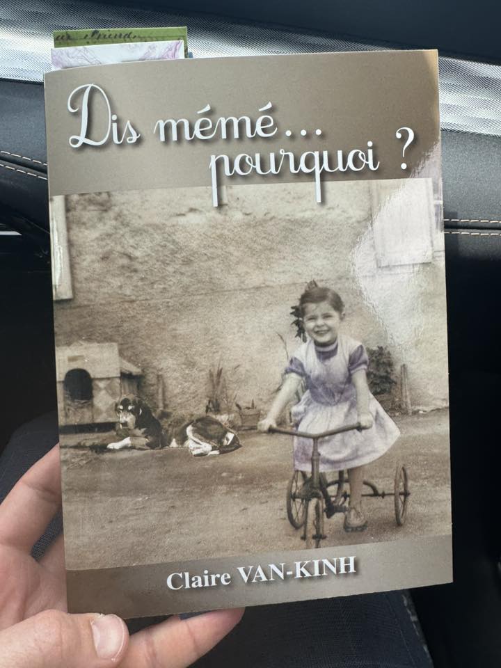 Dédicace ce matin du nouvel ouvrage de Claire Van-Kinh