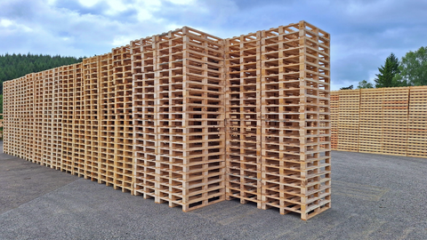 Palettes Nos palettes sont conçues pour répondre à une variété de besoins en matière de stockage et de transport.