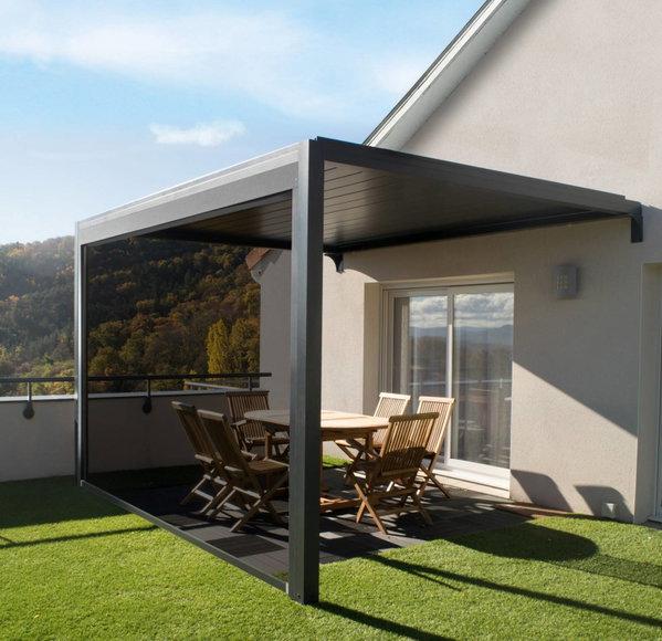 Installation de baies coulissantes en aluminium sur mesure à Digne-les-Bains