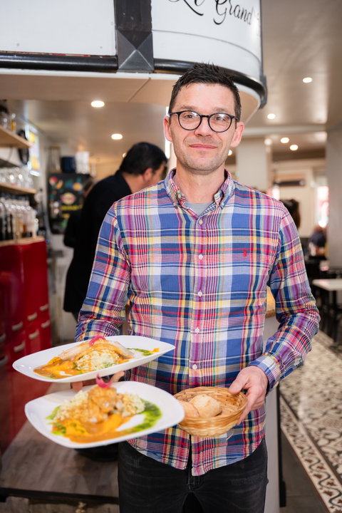 Le déjeuner maison (11h - 14h) À l'heure du déjeuner, notre cuisine vous accueille pour vous proposer une expérience 100% maison.