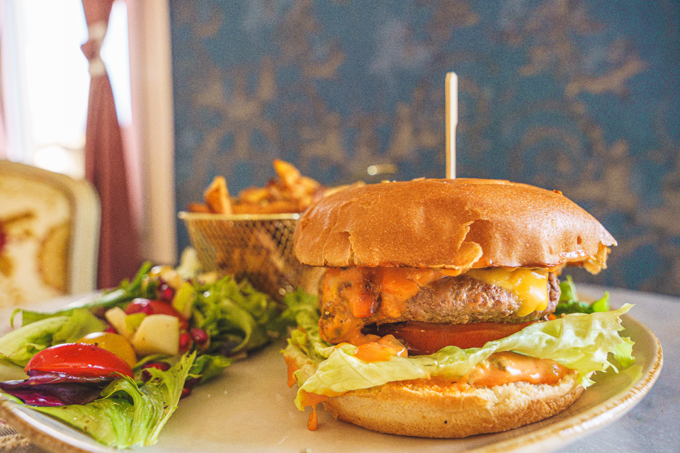 Burgers lovers