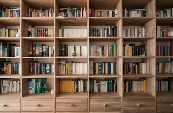 Bibliothèque sur mesure à Pertuis