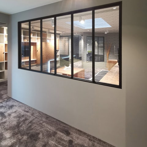 VERRIÈRE Les verrières ajoutent une touche d'élégance et de luminosité à votre intérieur.