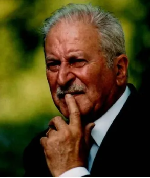 Le père de Claudine, qui a œuvré sans relâche à la promotion de ses vins et de la Côte Roannaise.
