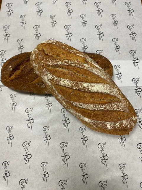 Pain complet BORSA