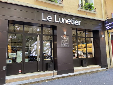 À la recherche de lunettes uniques et de qualité?