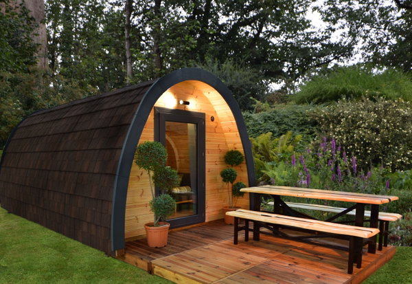 Tiny house, a unique mobile accommodation: advantages and disadvantages