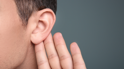 Oreille externe L’oreille externe sert à réceptionner des sons. Cette partie de l’oreille capte les ondes sonores et les dirige vers l’intérieur.