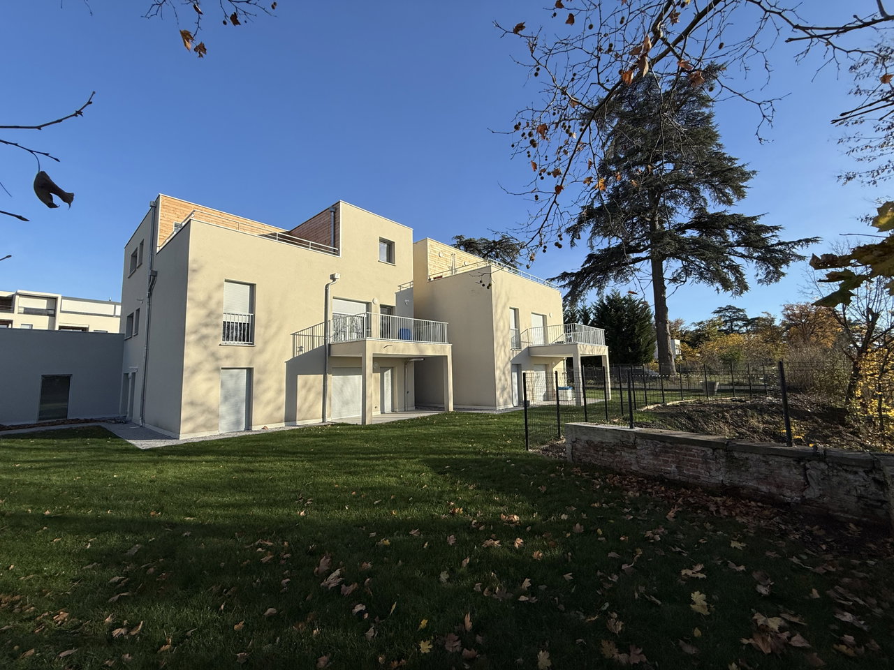 Appartement à vendre 78m² - 42340 Veauche - 305 000 € FAI