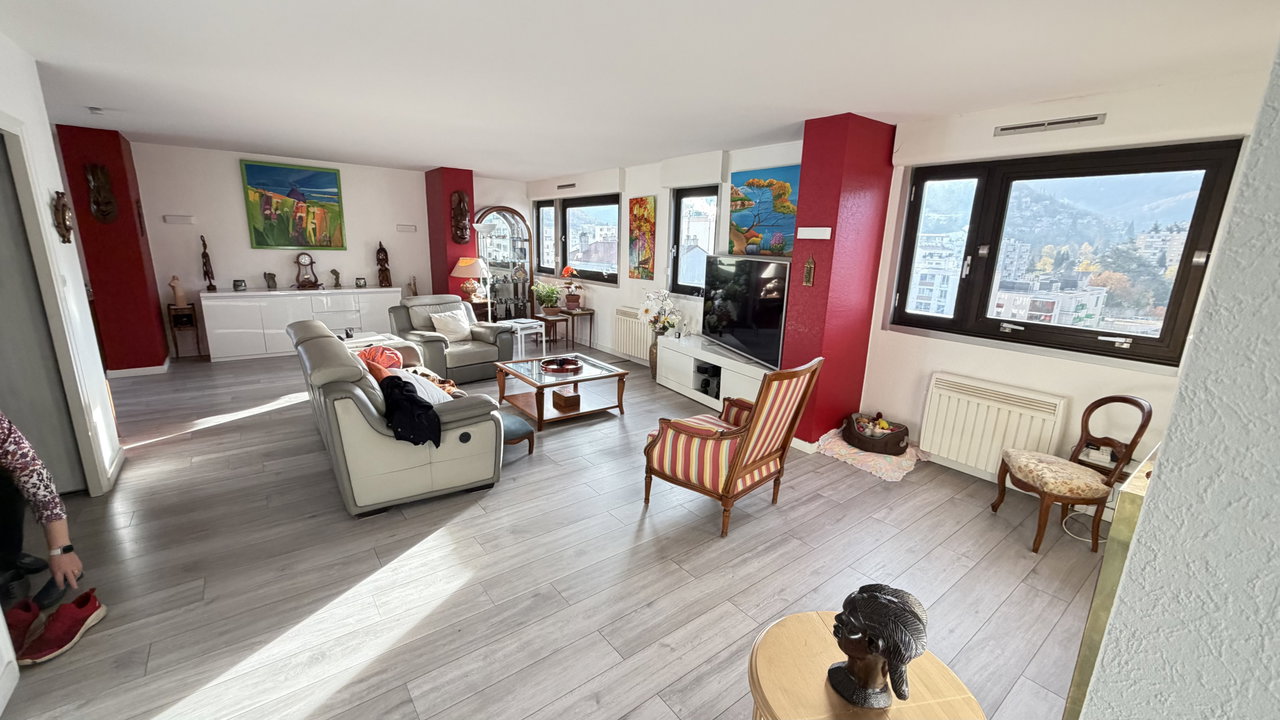 Appartement Saint-Etienne - Secteur Bellevue (Saint-Etienne) - 189 000 € FAI