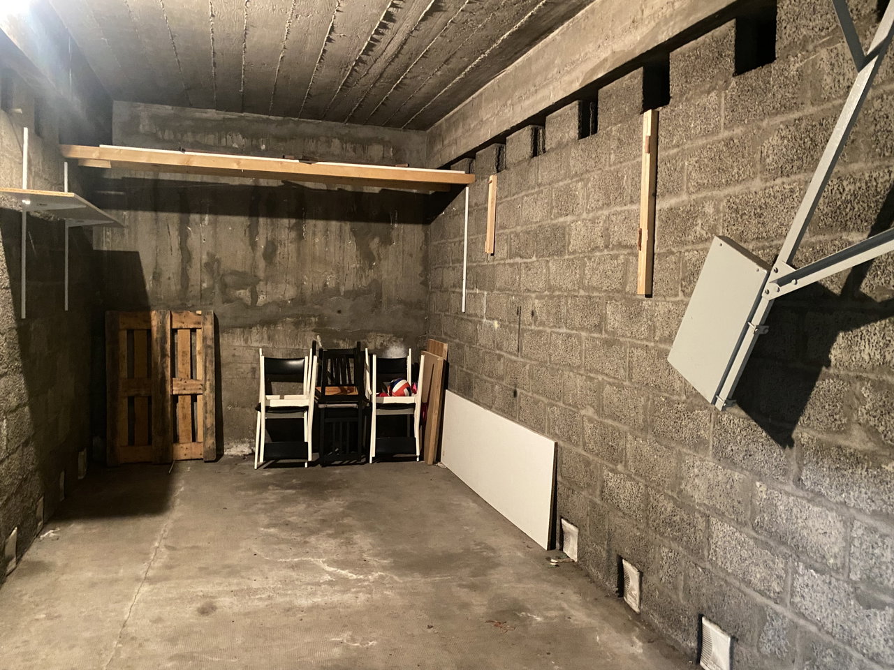 Garage à vendre - secteur Centre Deux (St Etienne) - 9500 € FAI