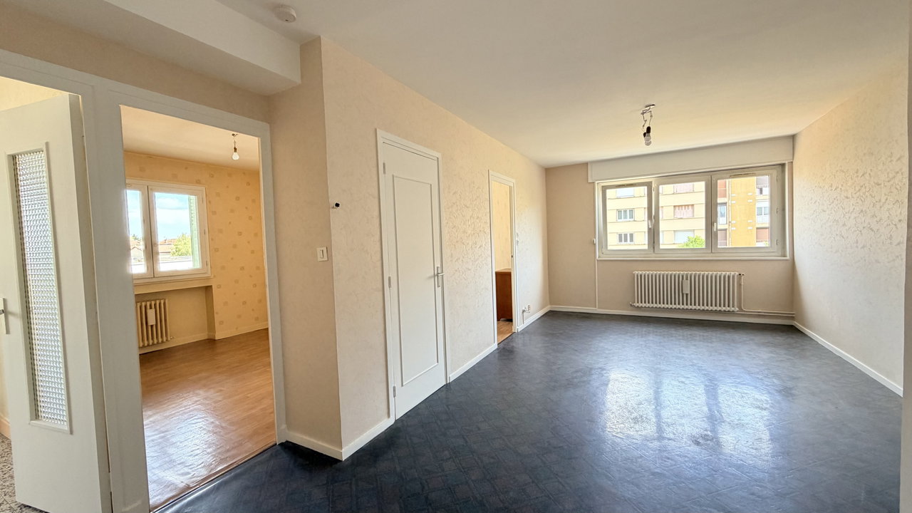 Appartement à vendre - Secteur La Richelandière - Montplaisir (Saint-Etienne) - 76 000 € FAI