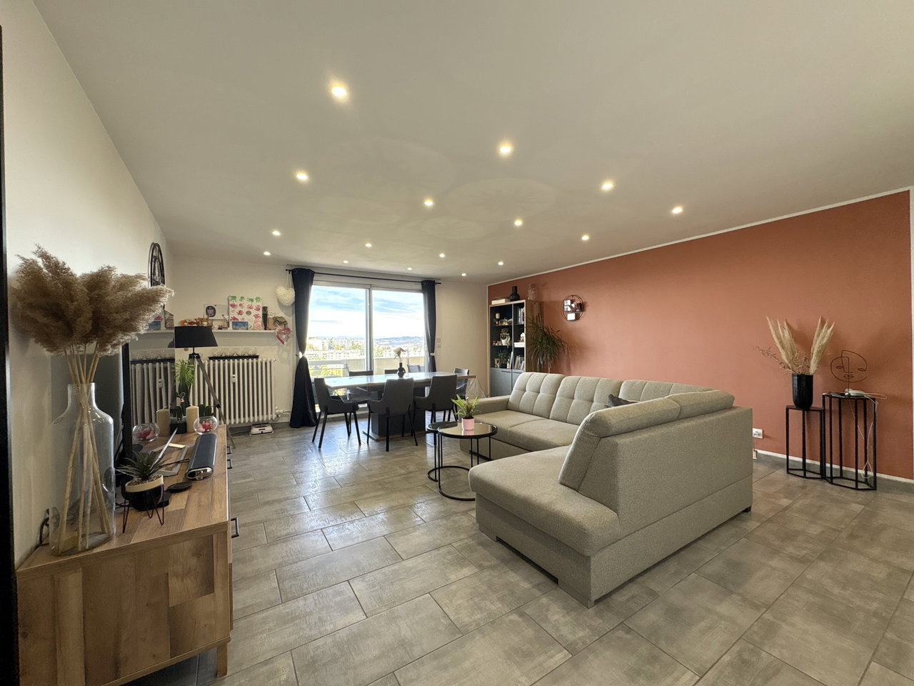 Appartement à vendre - Cours Fauriel - (Saint-Etienne) - 164 000€ FAI