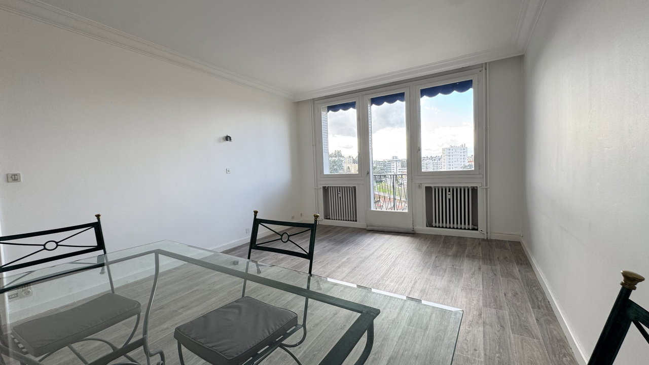 Appartement à vendre - Secteur Valbenoîte-Le Bernay-Valfuret (Saint-Etienne) - 69 000€ FAI