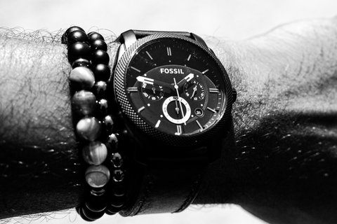 L’HEURE DES MONTRES Laissez-vous envoûter par l'heure des montres à la bijouterie Aude De Maussane.