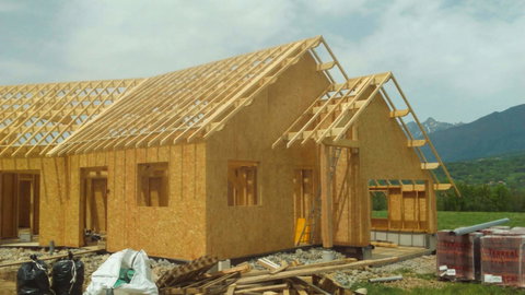 Ossature bois Construction écologique, flexible, maisons et extensions performantes. En savoir plus