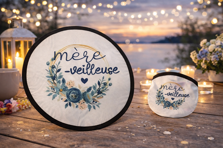 🪭 Éventail pliant « Mère veilleuse »
