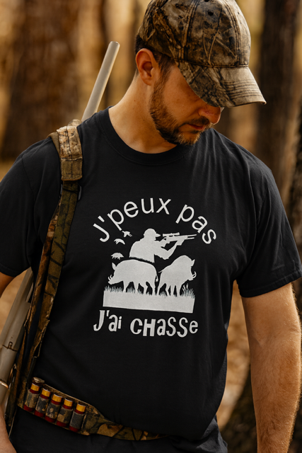 🦌 T-shirt homme  « J’peux pas, j’ai chasse »