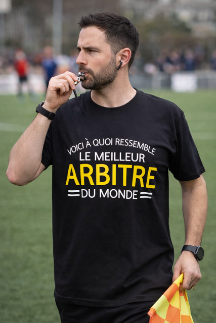 👕 T-shirt homme « Voici à quoi ressemble le meilleur arbitre du monde »