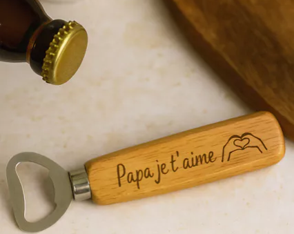 🍺 Décapsuleur en bois gravé « Je t’aime » (Papa, Papy, Parrain ou Tonton)