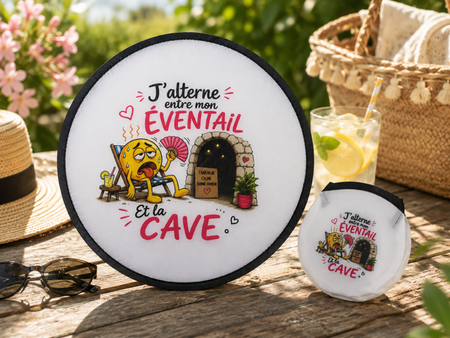 Éventail pliant personnalisé "J’alterne entre mon éventail et la cave" 🍷🌸😂